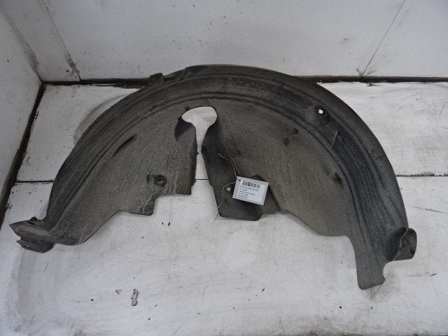 PARE BOUE ARRIERE DROIT Renault Clio III (BR / CR), Autos : Pièces & Accessoires, Utilisé, Arrière, Renault, Garde-boue