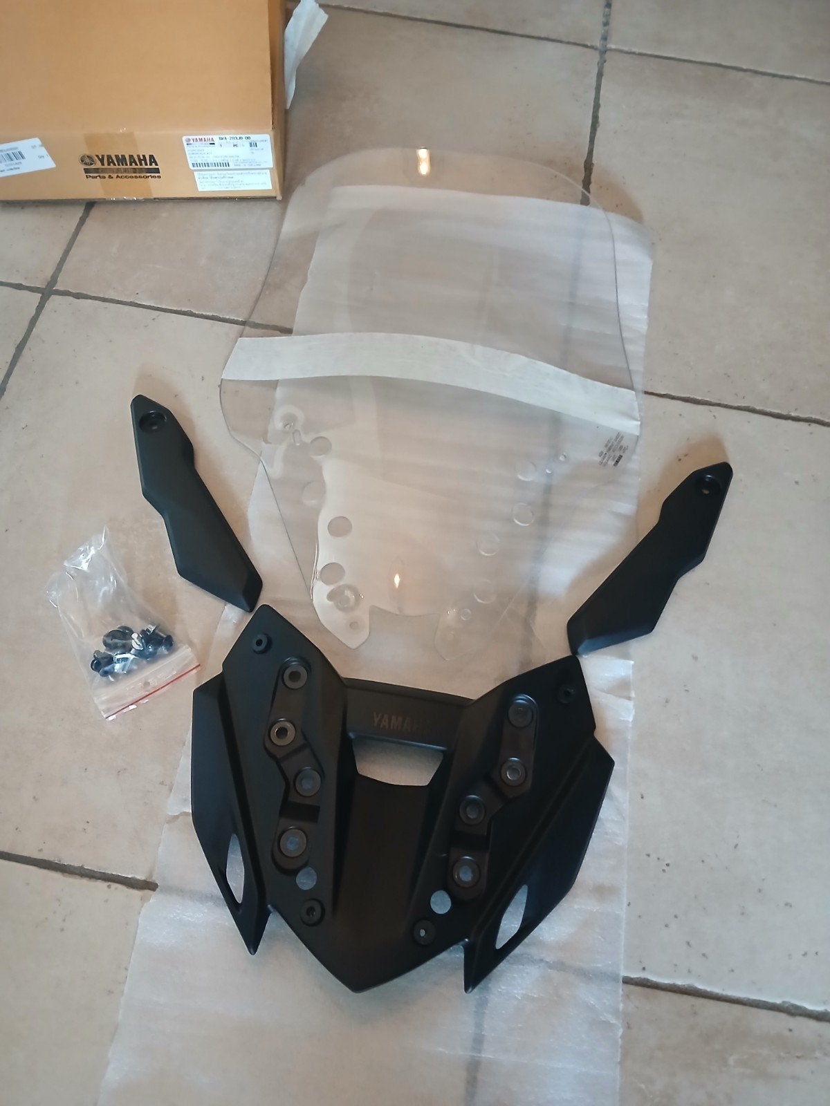 bulle et face yamaha xmax 125cc 2025