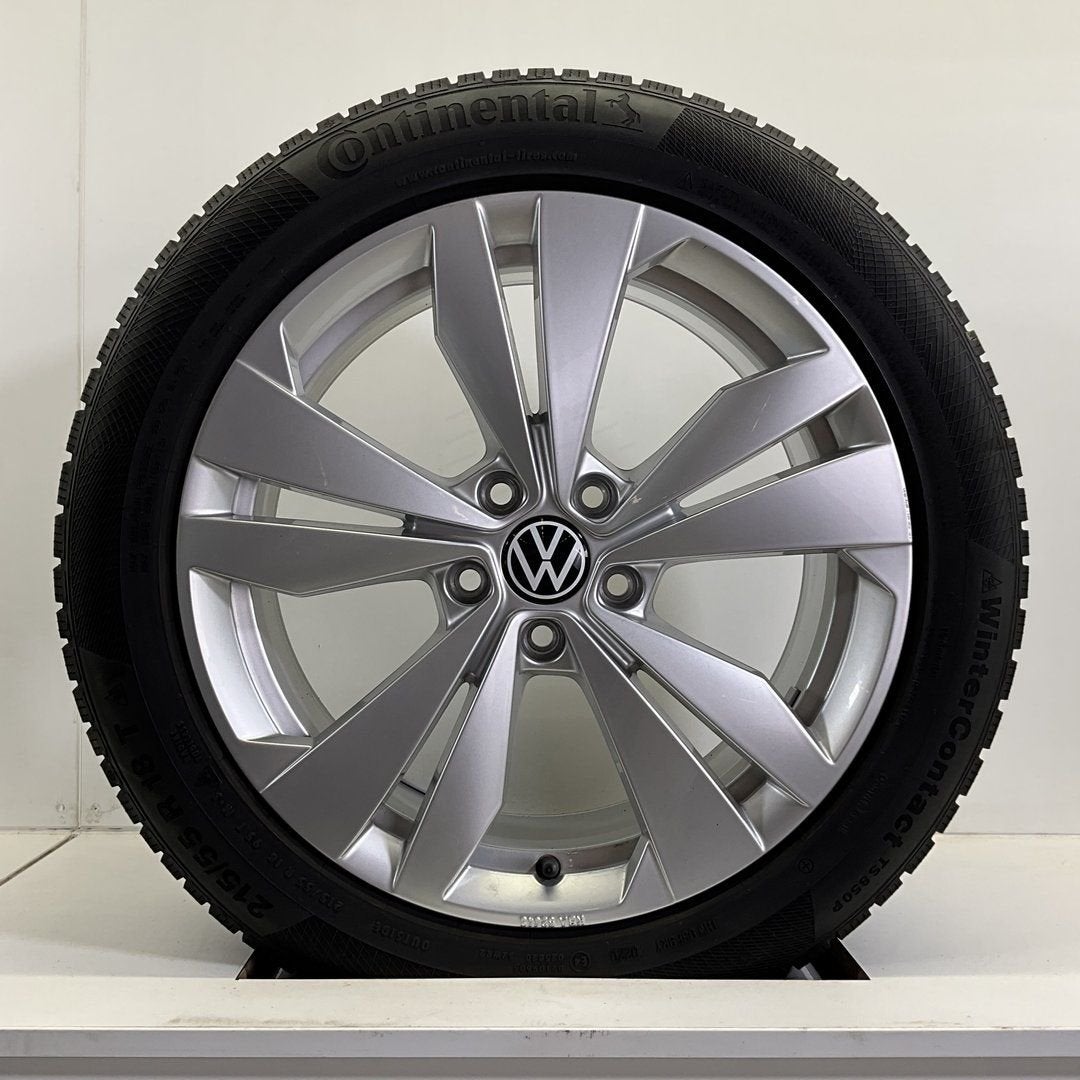 VOLKSWAGEN ID3 ID4 LOEN CUPRA BORN VELGEN SET WINTERBANDEN 1, Autos : Pièces & Accessoires, Pneus & Jantes, Pneus et Jantes, Véhicule de tourisme
