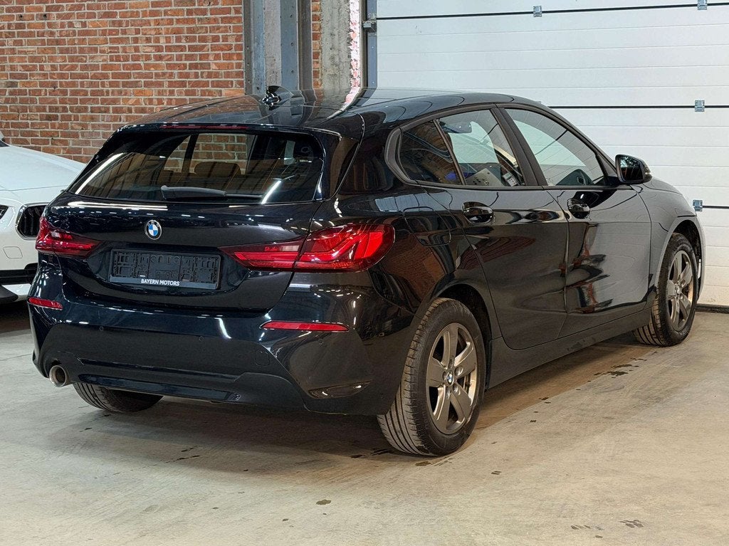 BMW 116 dA Automaat LED CarPlay EURO 6d Garantie, Autos, Achat, Euro 6, Entreprise, Noir