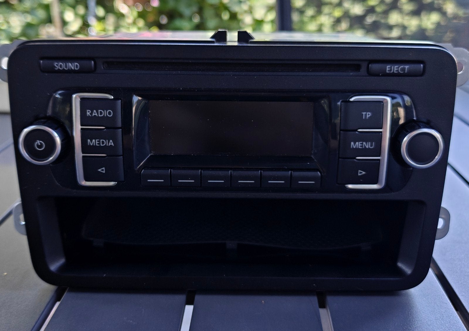 VW autoradio RCD210, Auto diversen, Autoradio's, Verzenden