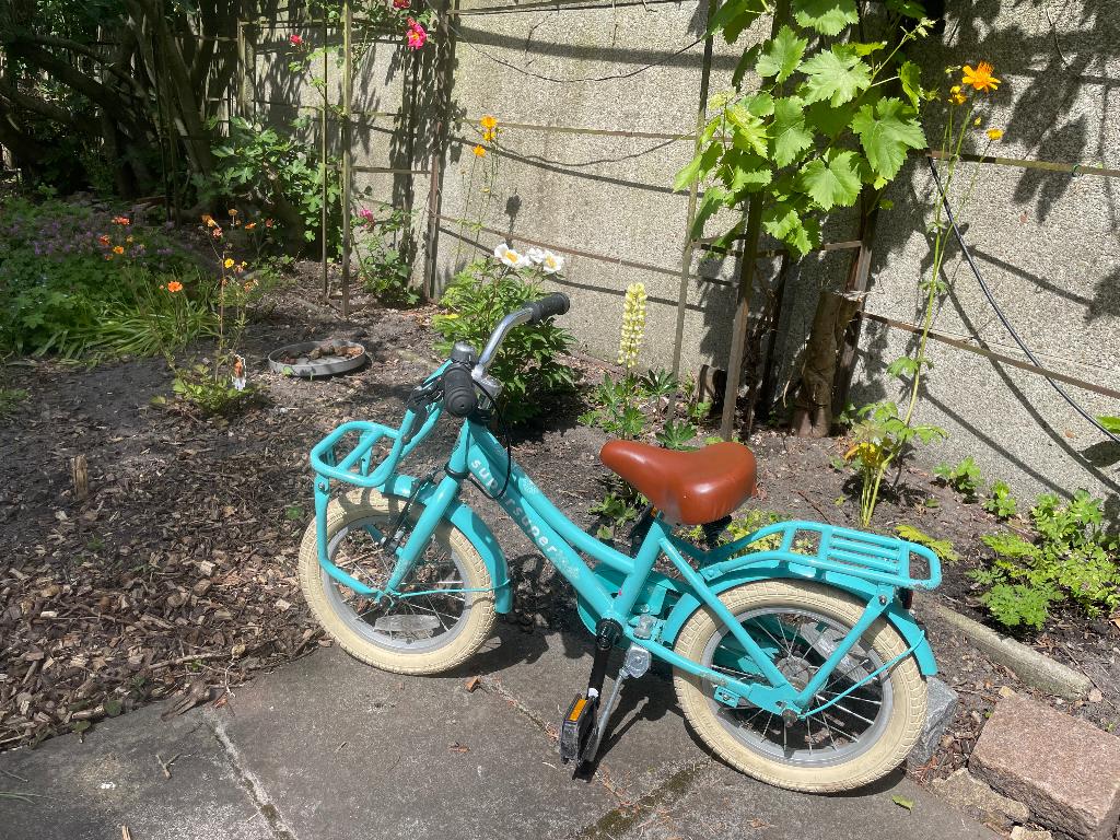 Supersuper kinderfiets 16 inch kinderfiets, Fietsen en Brommers, Ophalen, Terugtraprem, Zijwieltjes, Super super