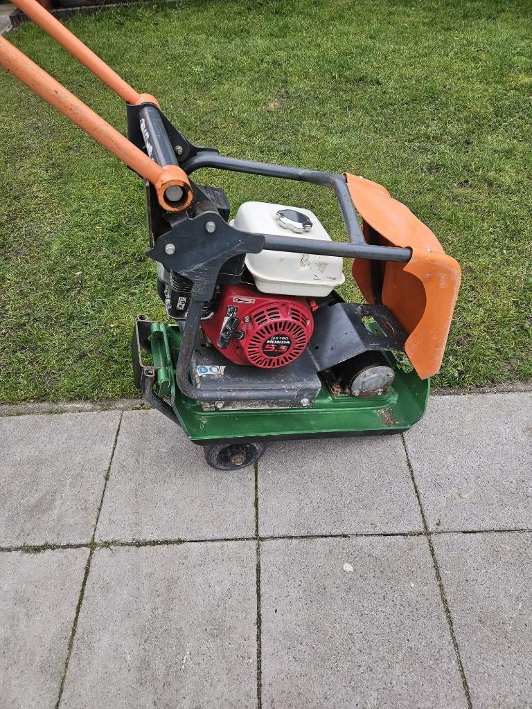 Belle trilplaat, Ophalen