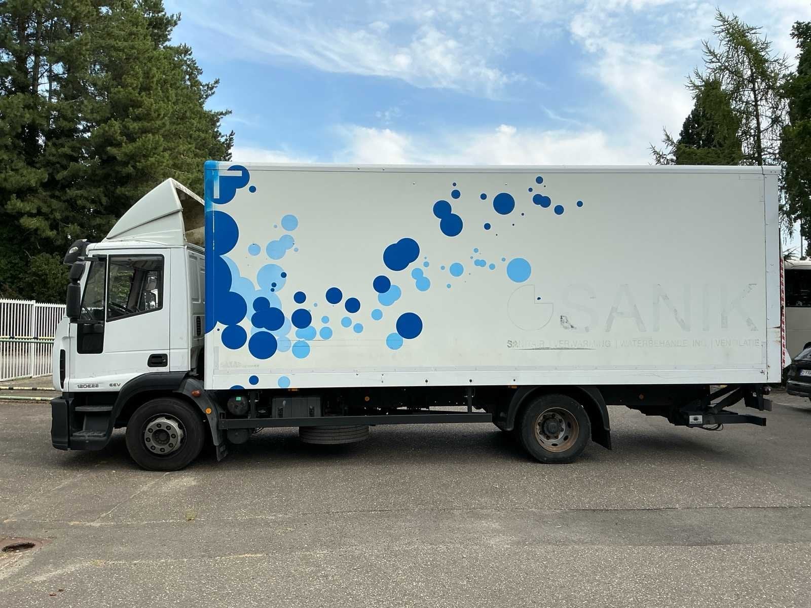 Iveco Eurocargo 2012 avec installation complète en PUR. Cam, Autos, Euro 5, Achat, Entreprise, Iveco