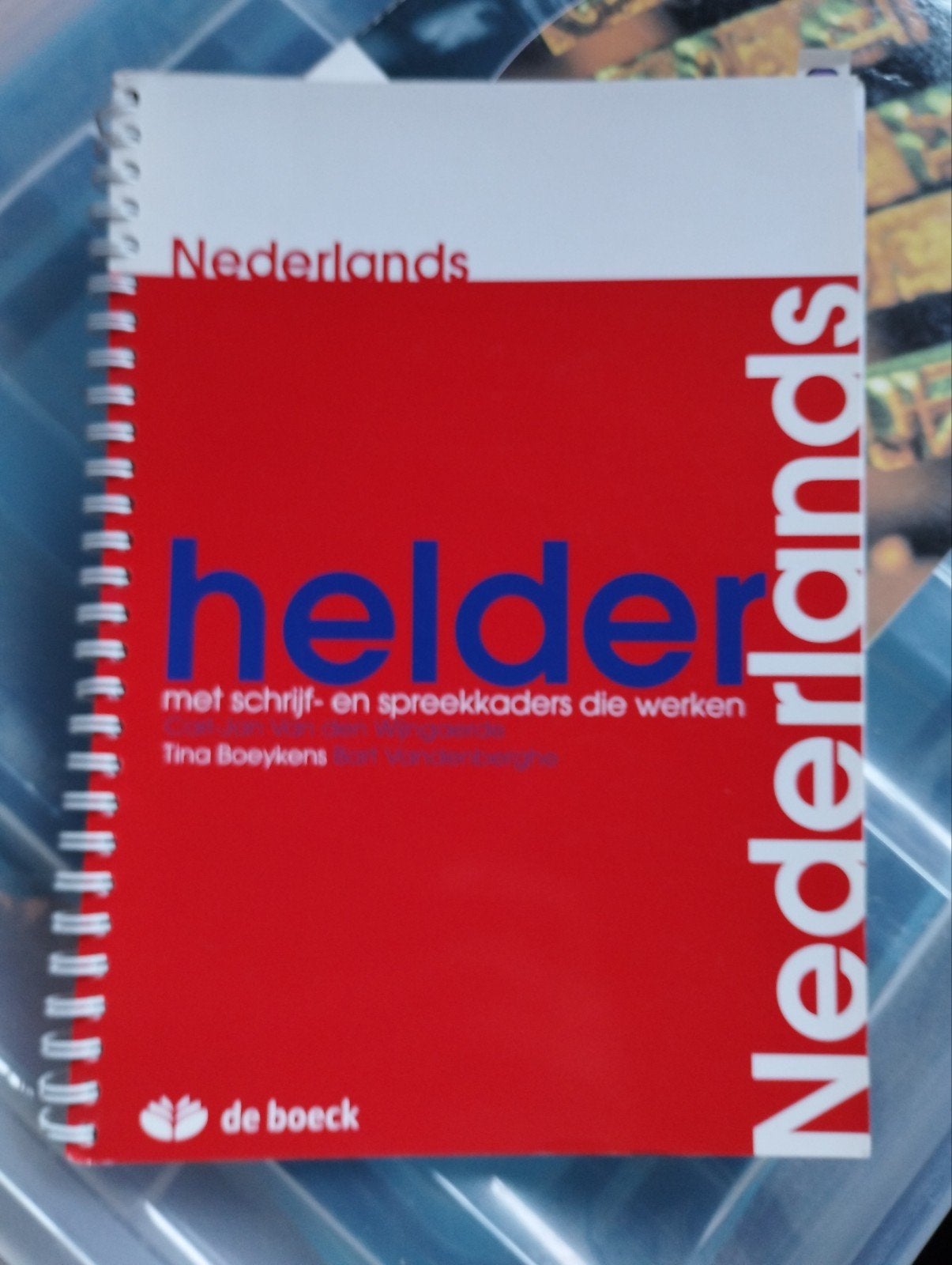 Van Den Wijngaerde - Helder Nederlands, Ophalen of Verzenden, Nederlands, Van Den Wijngaerde