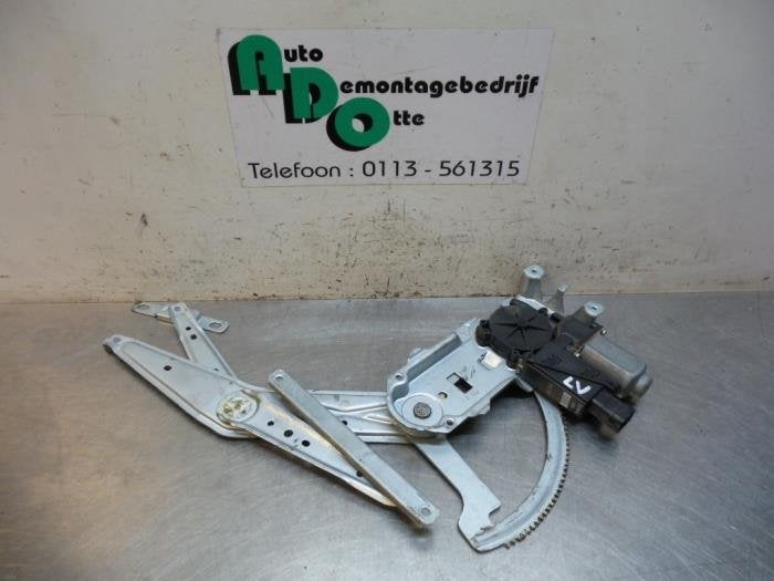 Mécanique vitre 4portes avant gauche d'un Opel Meriva (Meri, -, Opel, 3 mois de garantie, Utilisé