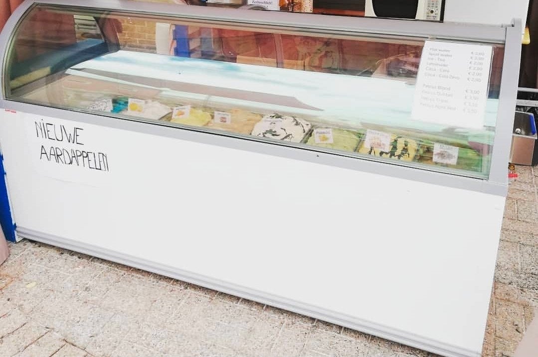 Scheptoog schepvitrine, Elektronische apparatuur, Vrieskist, Gebruikt, Ophalen, 85 tot 120 cm