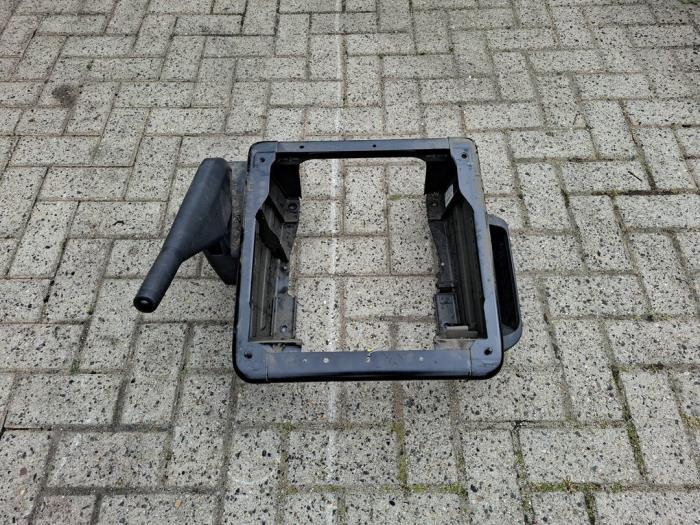 Onderbak stoel links-voor van een Volkswagen Transporter, Auto-onderdelen, Gebruikt, -, -, Ophalen of Verzenden