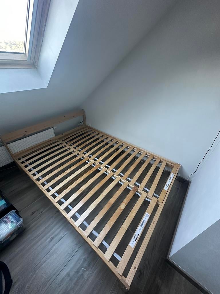 Bedframe en twee lattenbodems IKEA, Neuf, Brun, Enlèvement, 200 cm