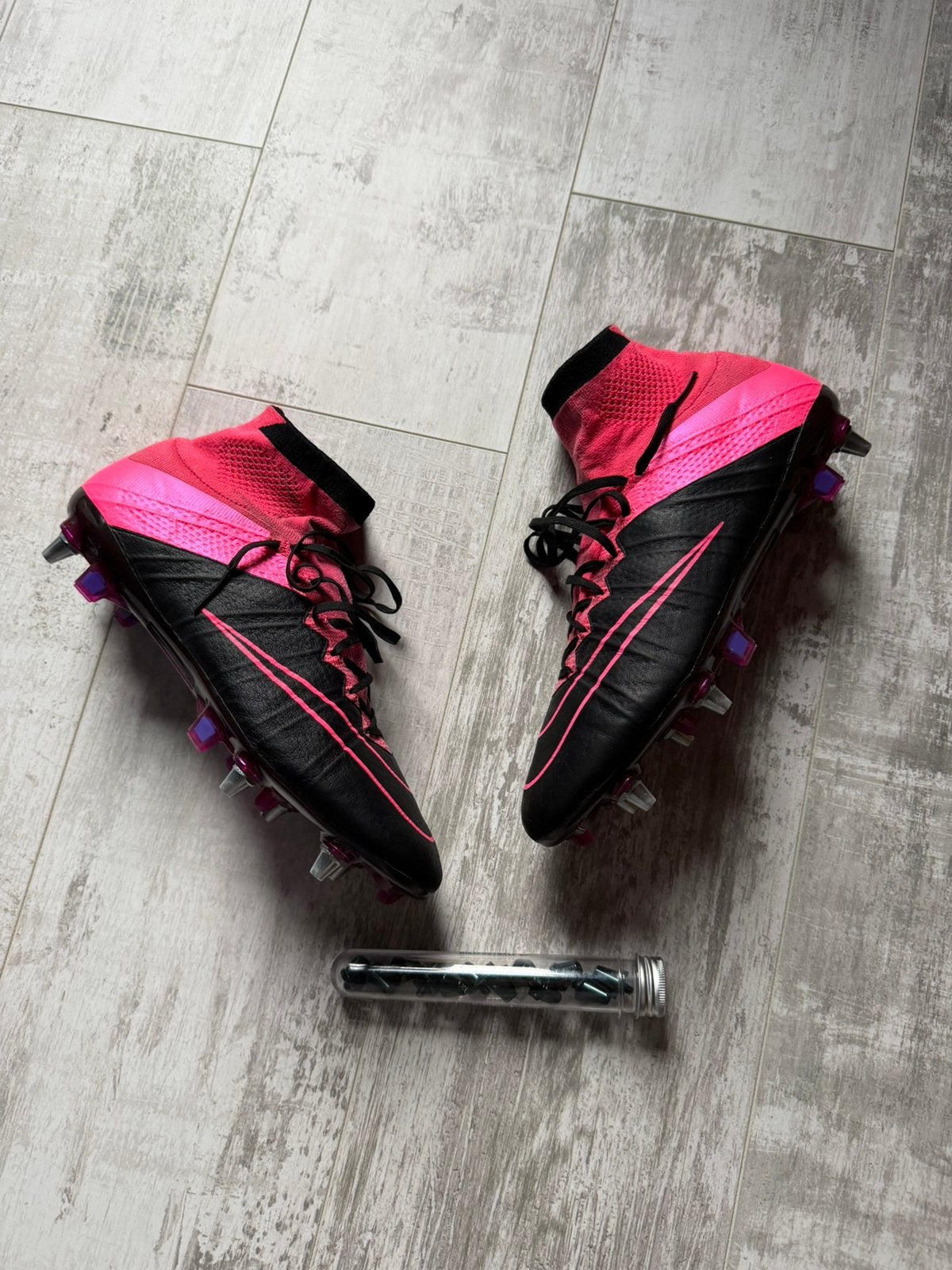 nike mercurial superfly 4 pink, Sport en Fitness, Ophalen, Zo goed als nieuw