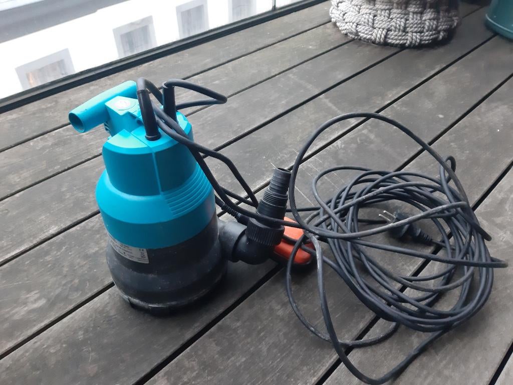 Gardena dompelpomp, Enlèvement, Utilisé, Électrique, Pompe à eaux claires