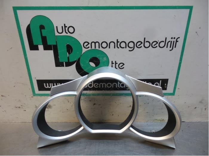 Elément tableau de bord d'un Citroen C3 (C3 09-), -, 3 mois de garantie, Utilisé, -