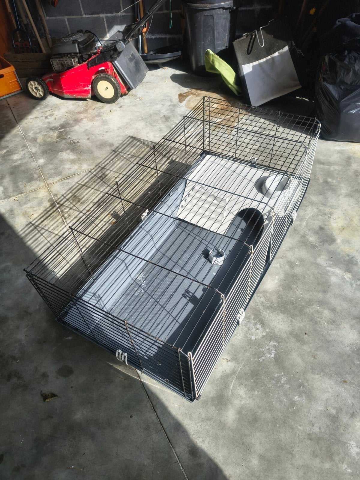 Plusieurs cages pour cobayes ou lapins et accessoires à donn, Animaux & Accessoires, Enlèvement, Utilisé, Cage, Cobaye