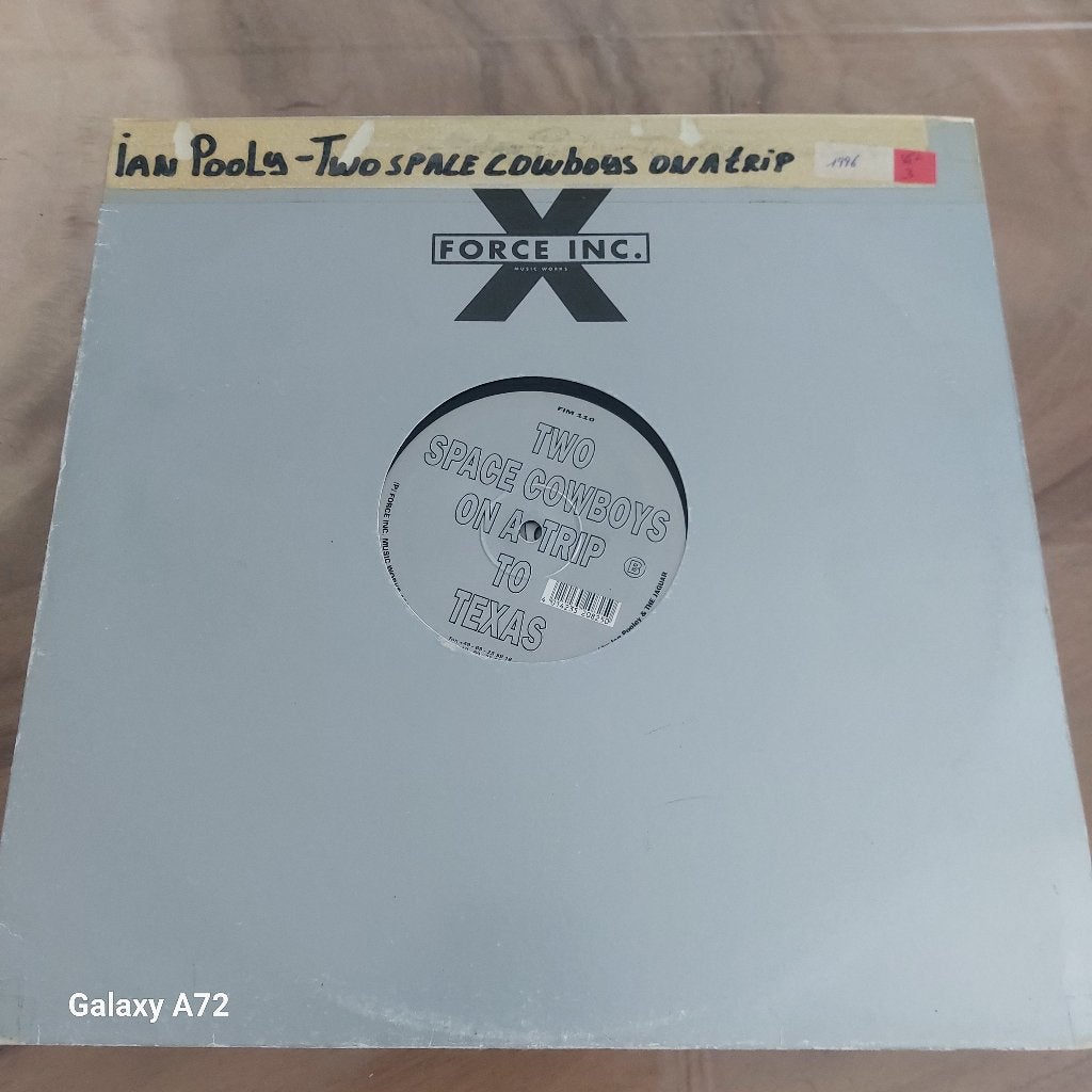 ian pooley two spacecowboys on a trip to texas 12 inch, Gebruikt, Ophalen of Verzenden, Techno, 12 inch