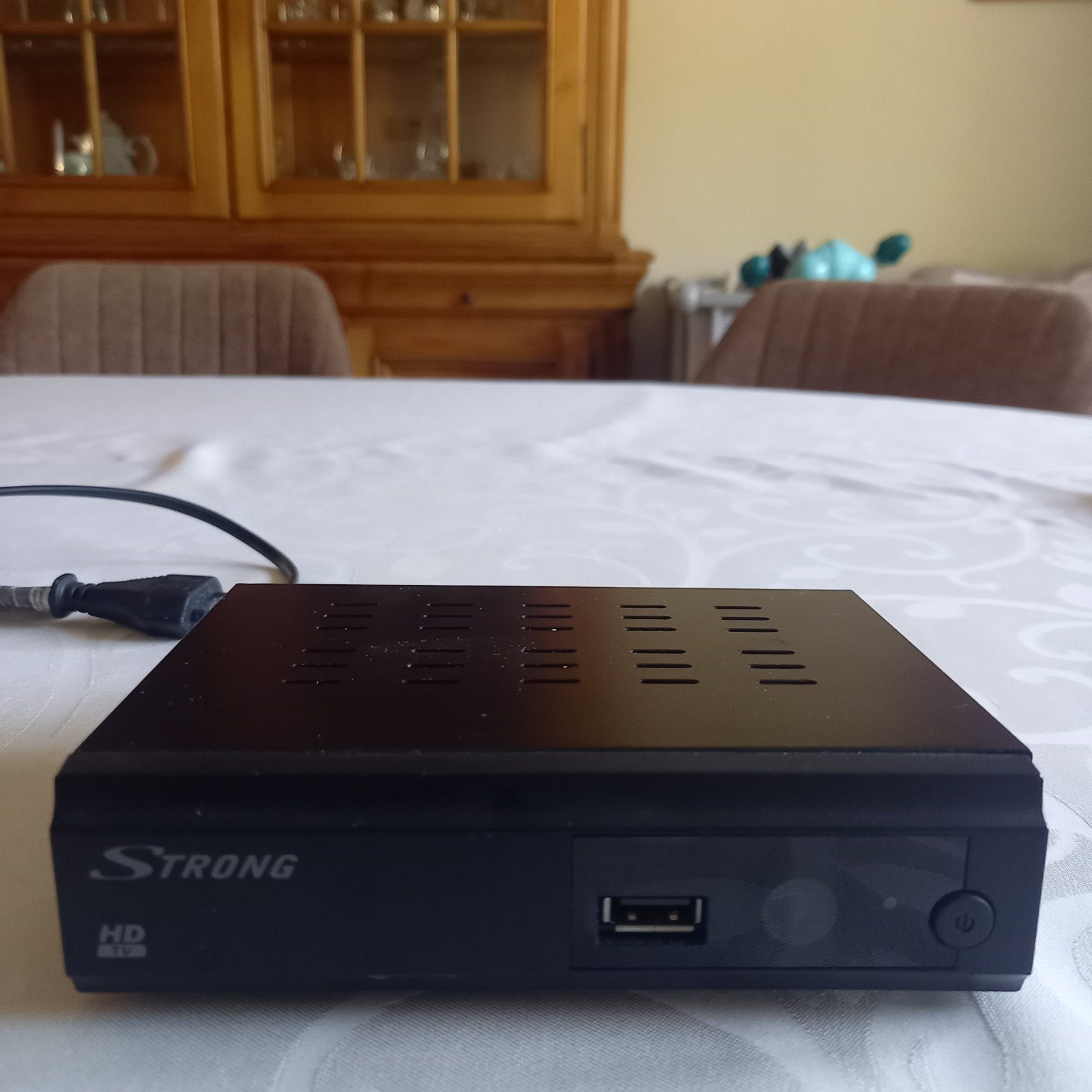STRONG HDtv, Enlèvement ou Envoi, Comme neuf, Décodeur