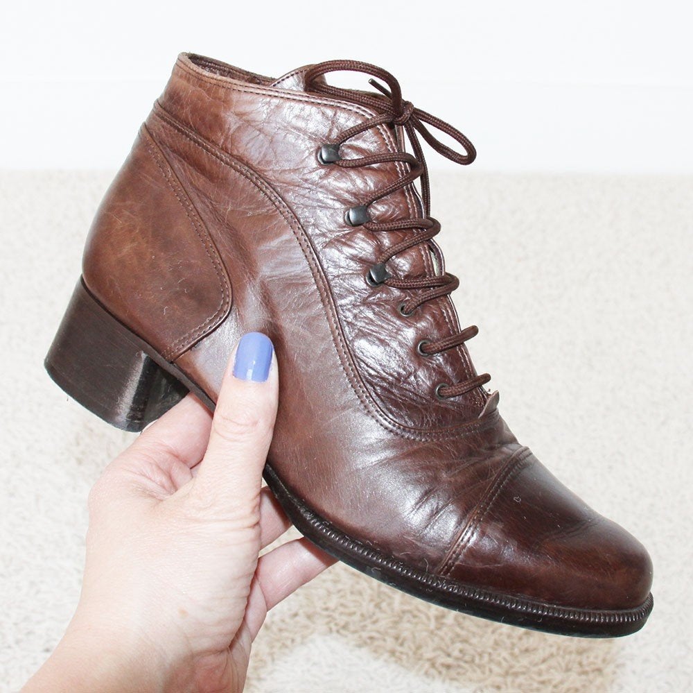 Prachtige Leren Ravelli Veterschoenen - 30 (Maat 39) € 35,-, Kleding | Dames, Schoenen, Bruin, Verzenden, Overige typen, Zo goed als nieuw