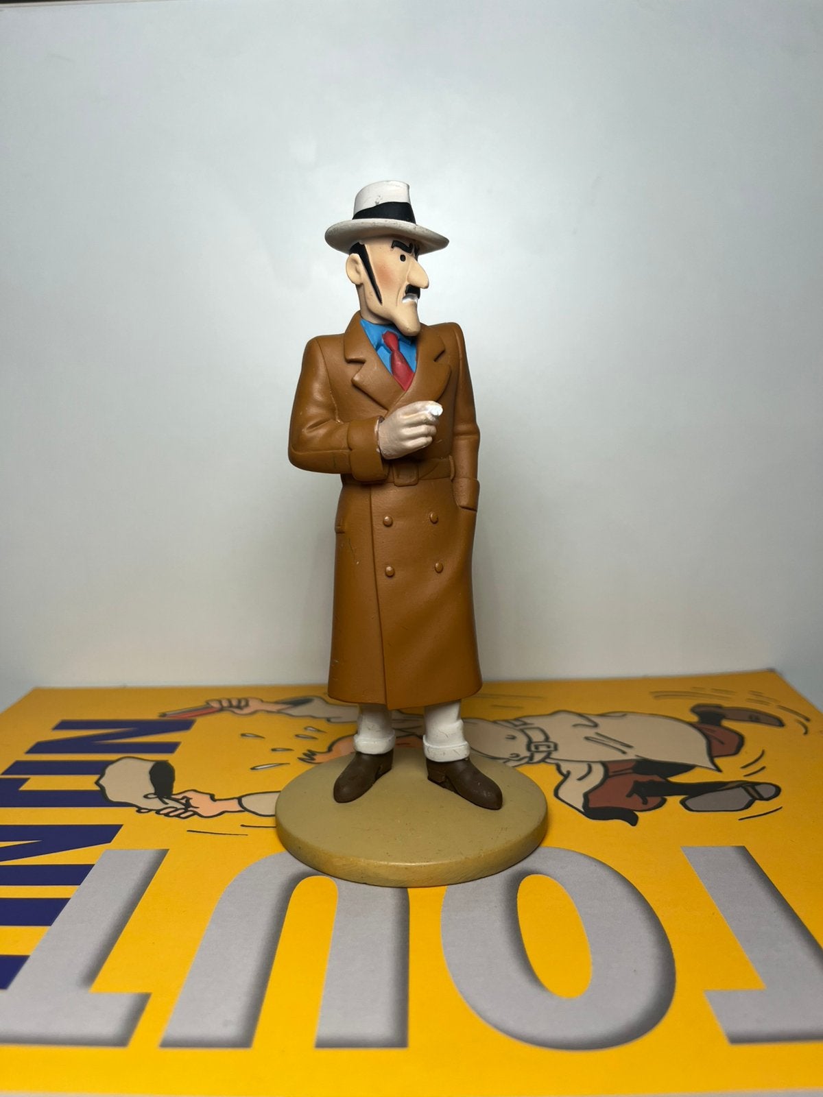 Ramon Bada en filature, Enlèvement ou Envoi, Tintin, Comme neuf, Statue ou Figurine