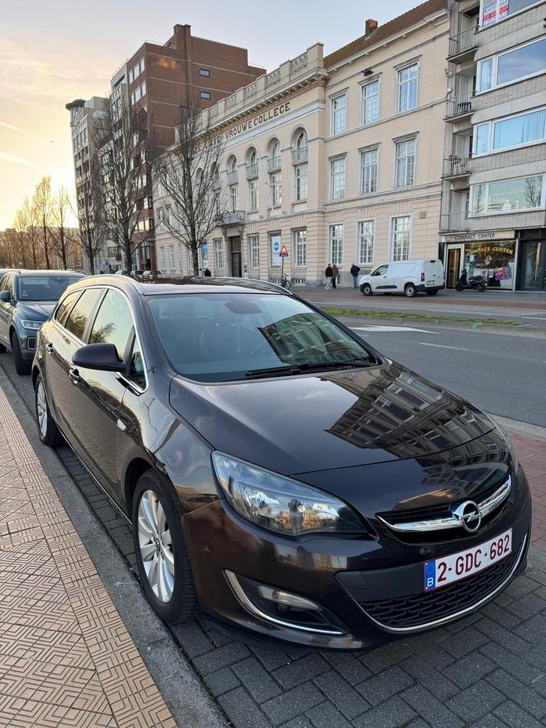 Opel Astra Sport 2013, Achat, Diesel, Particulier, Astra