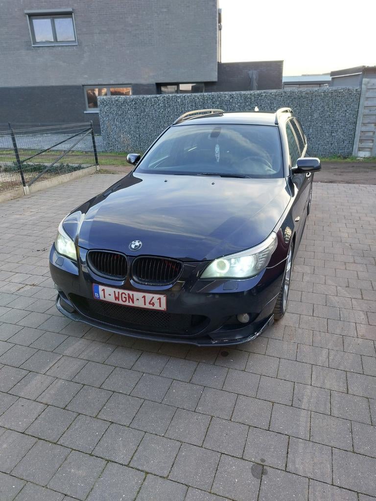 Bmw e61 525D, Autos, BMW, Cuir, Airbags, Noir, 5 portes