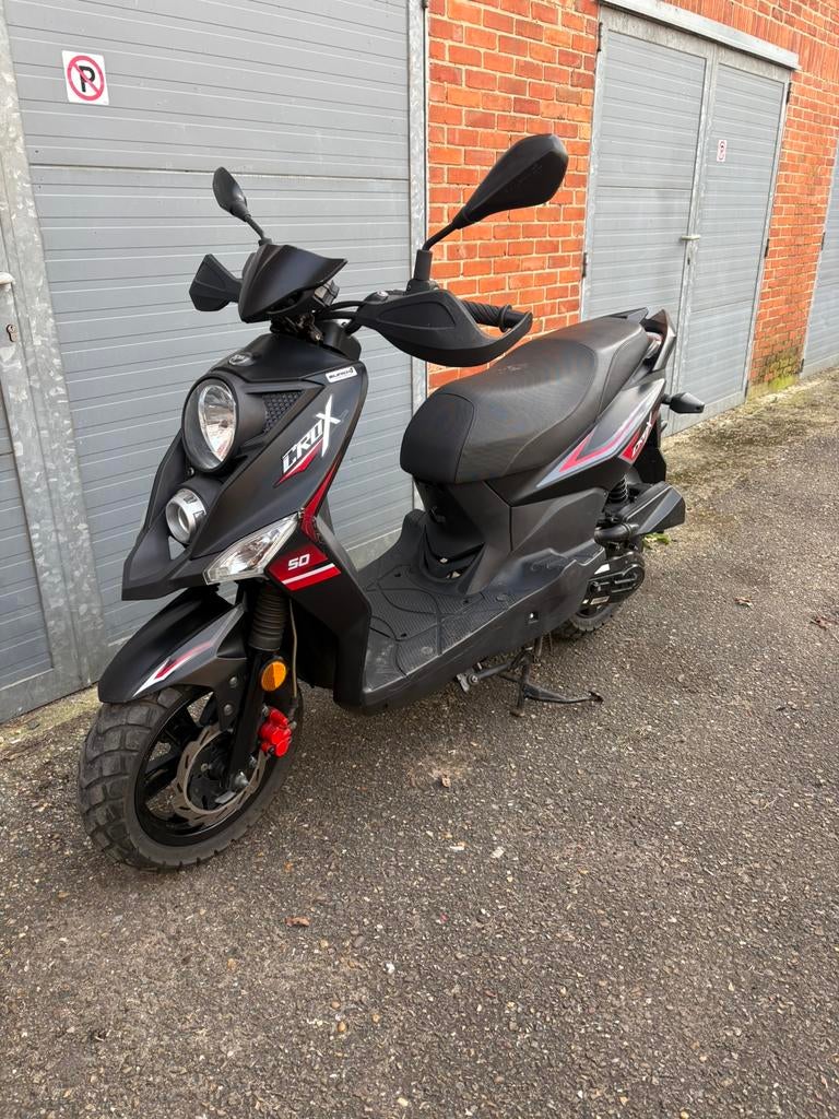 Sym crox a klasse, Vélos & Vélomoteurs, Autres modèles, 49 cm³, Comme neuf, Enlèvement