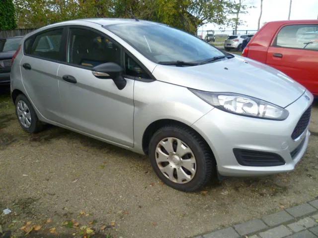 Ford Fiesta 1.2 44kw (bj 2016), Auto's, Stof, Gebruikt, 4 cilinders, Bedrijf