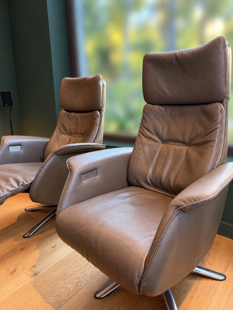 Lederen salon taupe + 2 De Toekomst relaxfauteuils, Ophalen, Gebruikt, 150 tot 200 cm, Driepersoons