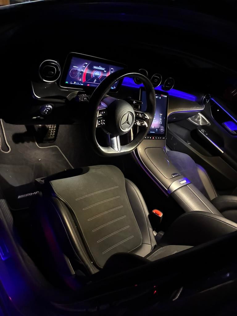 MERCEDES C300e BREAK 2023 – AMG – 1ER PROPRIO – FULL OPTIONS, Auto's, Mercedes-Benz, 1995 cc, 4 cilinders, 5 deurs, Leder en Alcantara