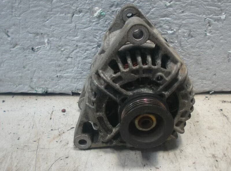 DYNAMO 100 AM. Opel Corsa D (13-222-930-ZY), Robert Bosch AG, Gebruikt, Opel, Ophalen of Verzenden