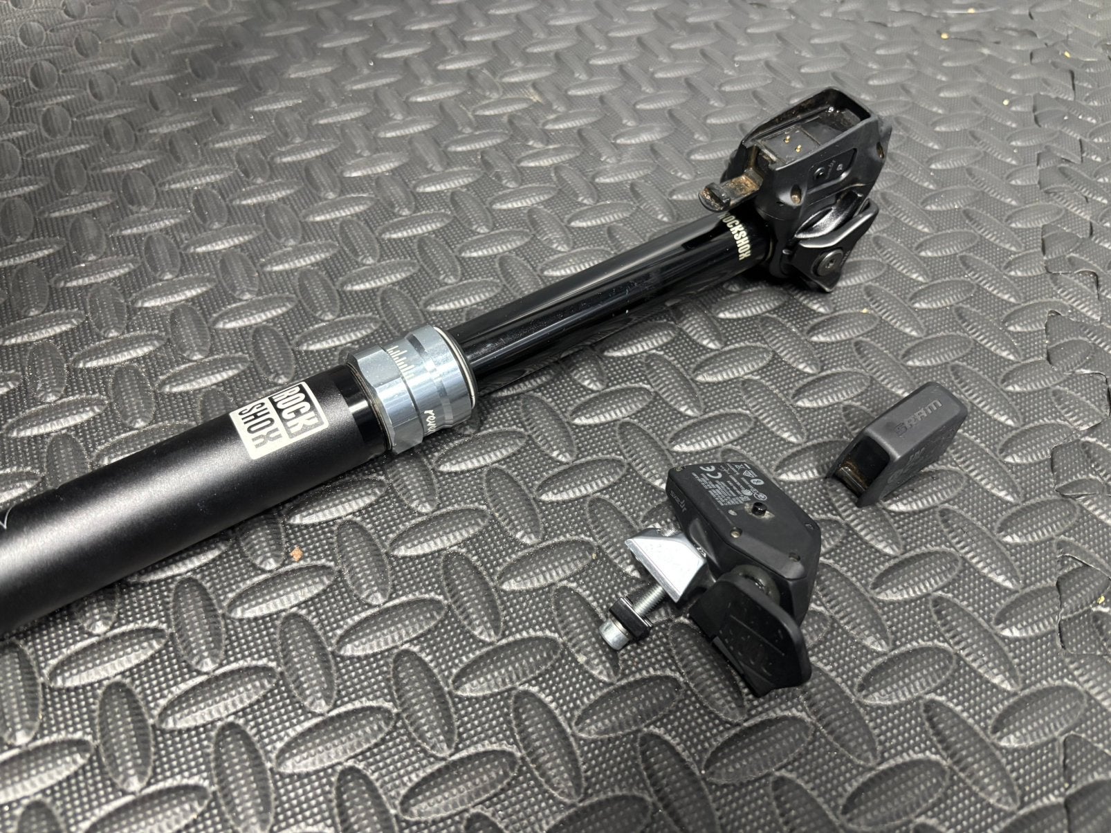Rockshox reverb axs dropper. Incl remote 125mm, Fietsen en Brommers, Ophalen, Zo goed als nieuw