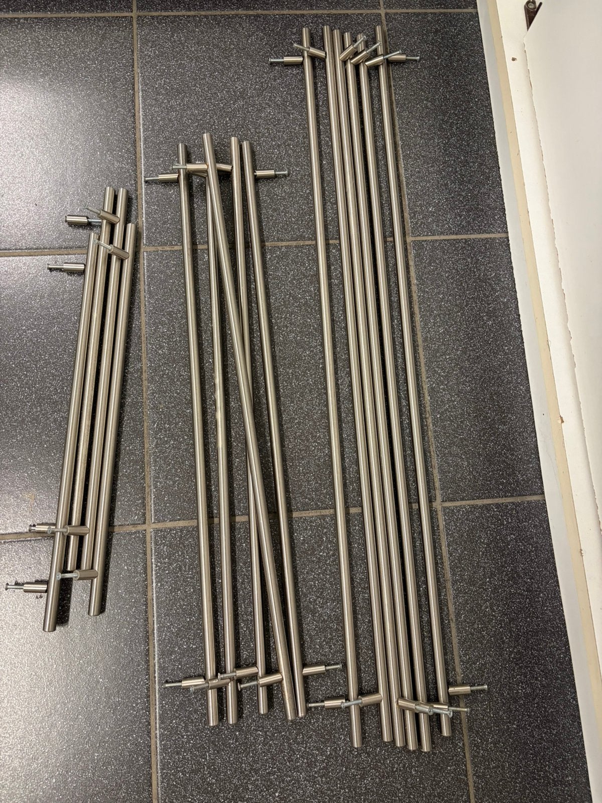 Inox trekkers voor kasten, Ophalen, Gebruikt