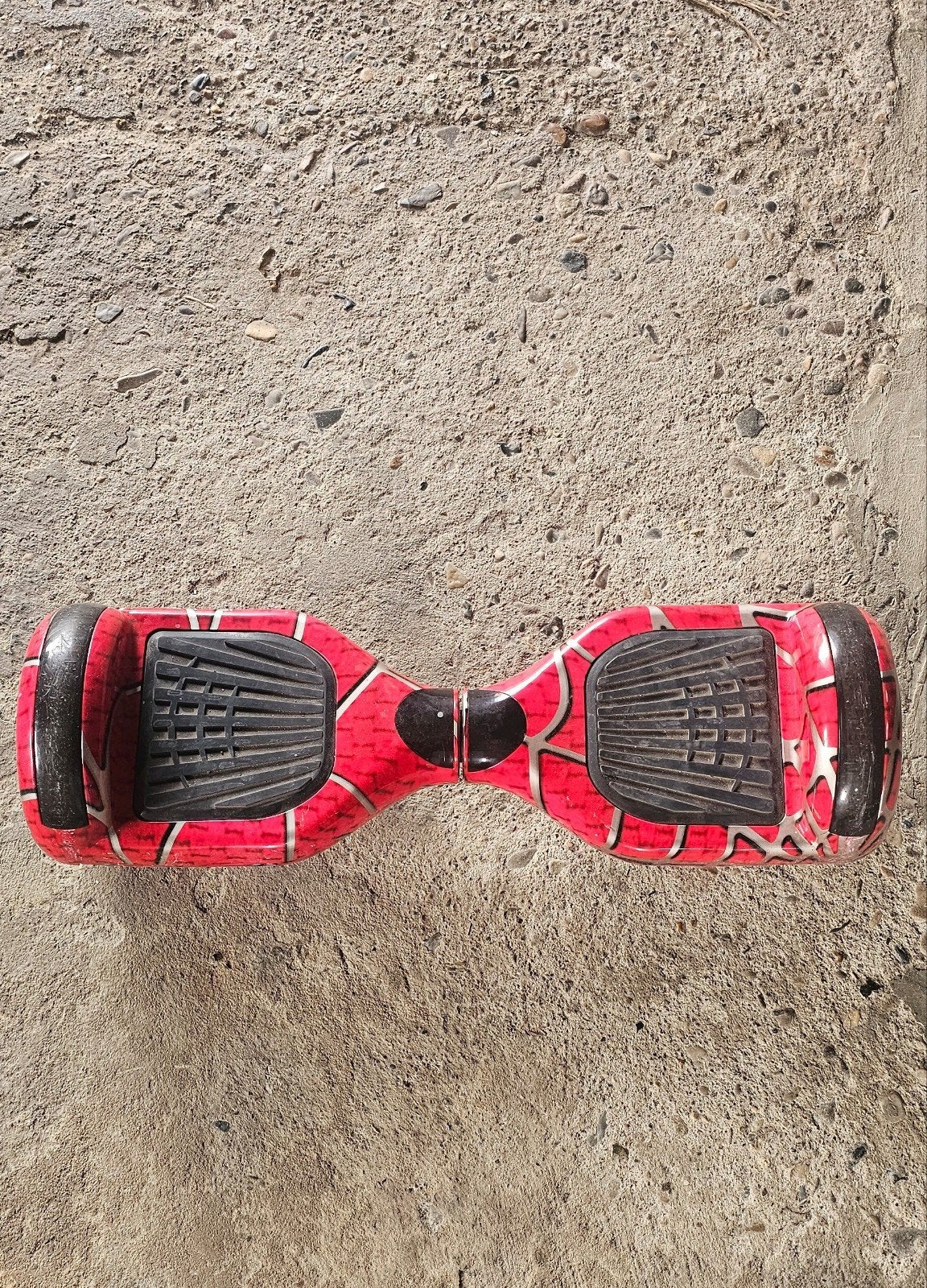 Hoverboard Spider web Bluetooth + chargeur + sacoche, Utilisé