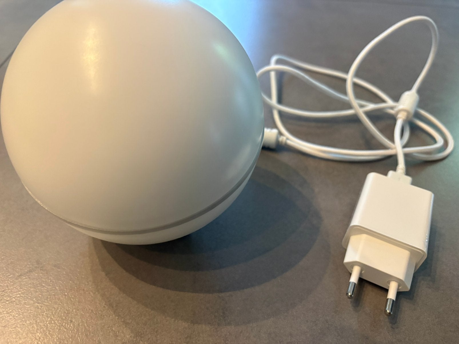 Homey Smart Home Hub (2019) – volledig functioneel, Ophalen of Verzenden, Zo goed als nieuw
