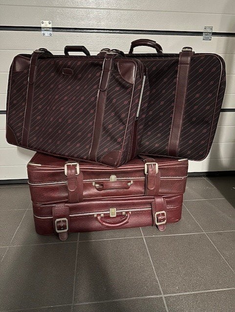 4 vintage reiskoffers, Handtassen en Accessoires, Koffers, Ophalen, Gebruikt, Wieltjes
