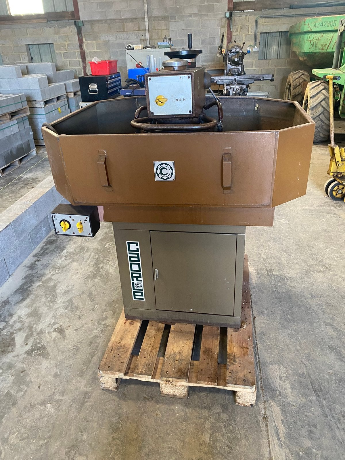 Rectifieuse de culasse Caorle RPS300, Enlèvement, Utilisé