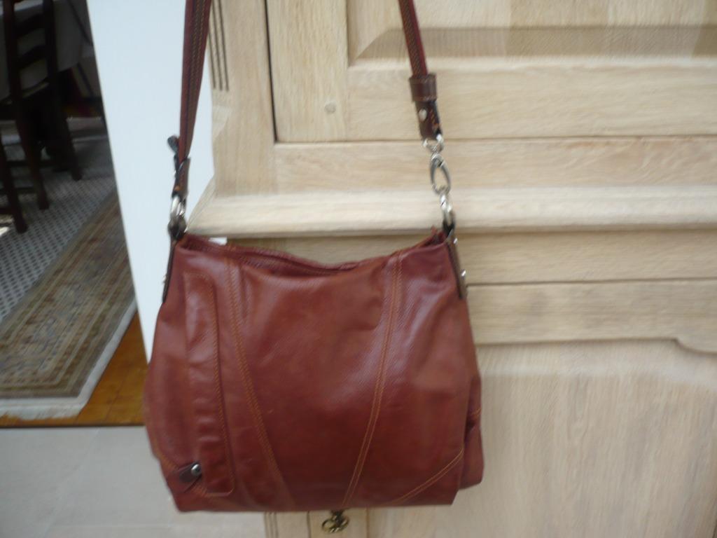 sac à main en cuir marron - BON ÉTAT, Bijoux, Sacs & Beauté, Sacs | Sacs de voyage & Petits Sacs de voyage, Comme neuf, Brun, Moins de 40 cm