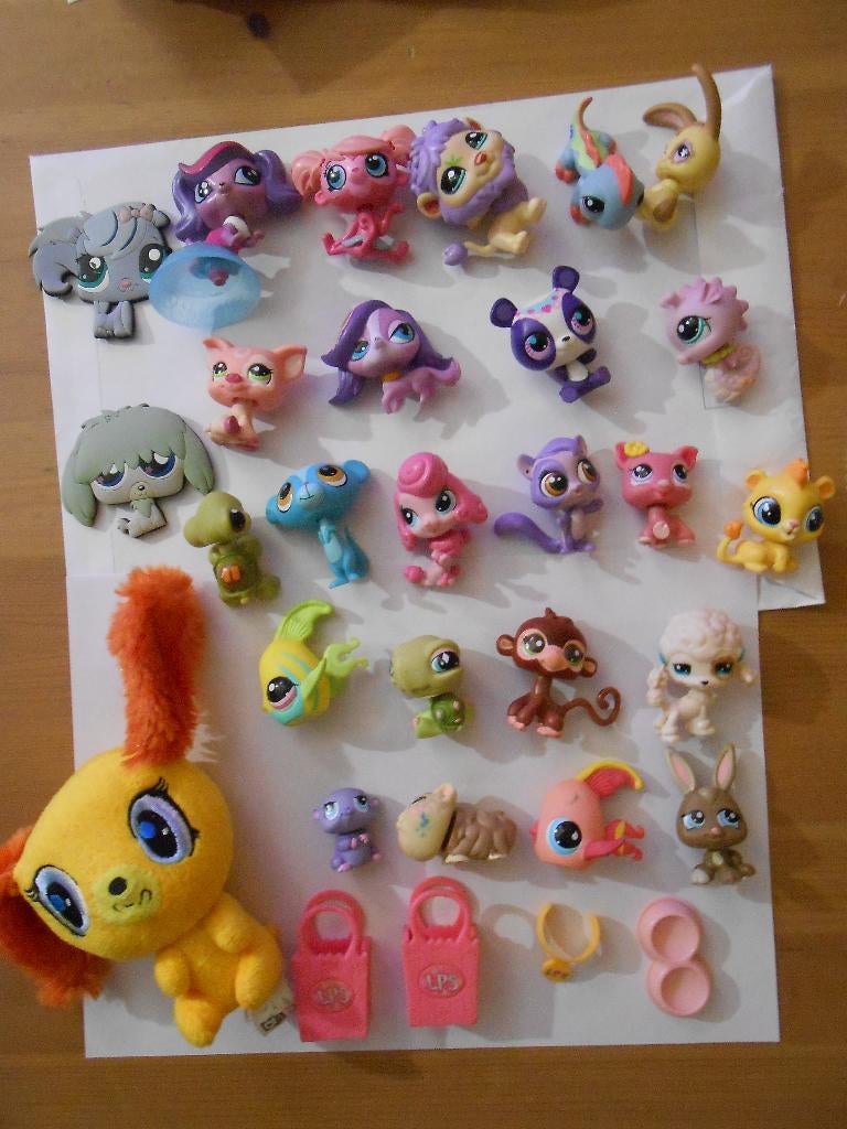 Lot 26 Petshop Hasbro ou Lps figurines peluche accessoires, Ophalen, Gebruikt