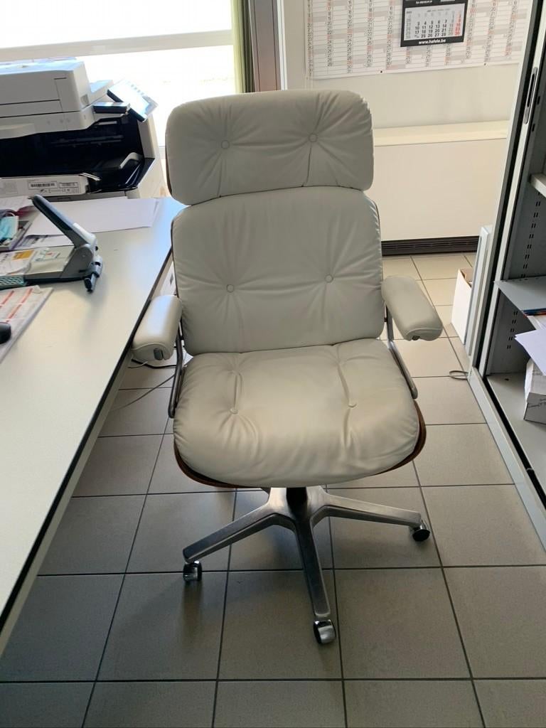 Bureauzetel Design Loungestoel type Eames full leather, Ophalen, Wit, Zo goed als nieuw, Bureaustoel