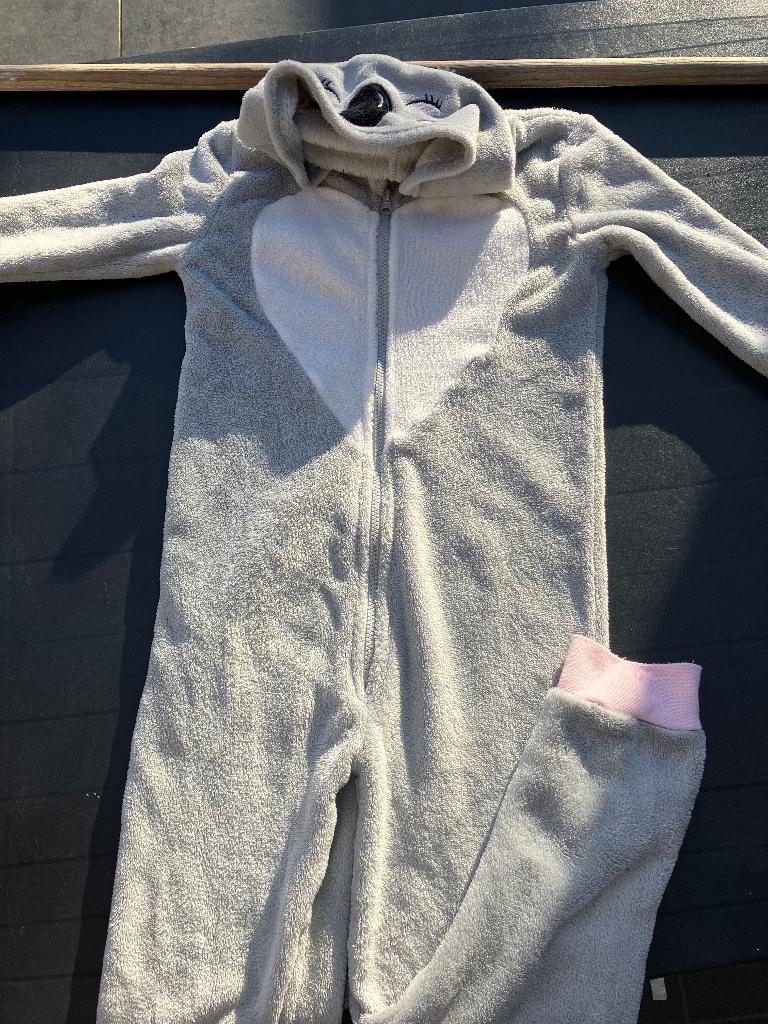 Onesies 122-128, Ophalen of Verzenden, Gebruikt, Maat 128