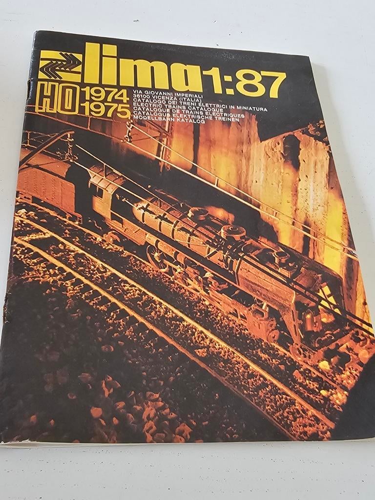 Lima 1:87 HO 1974 1975 Catalogus elektrische treinen, Hobby en Vrije tijd, Ophalen of Verzenden, Zo goed als nieuw, Lima