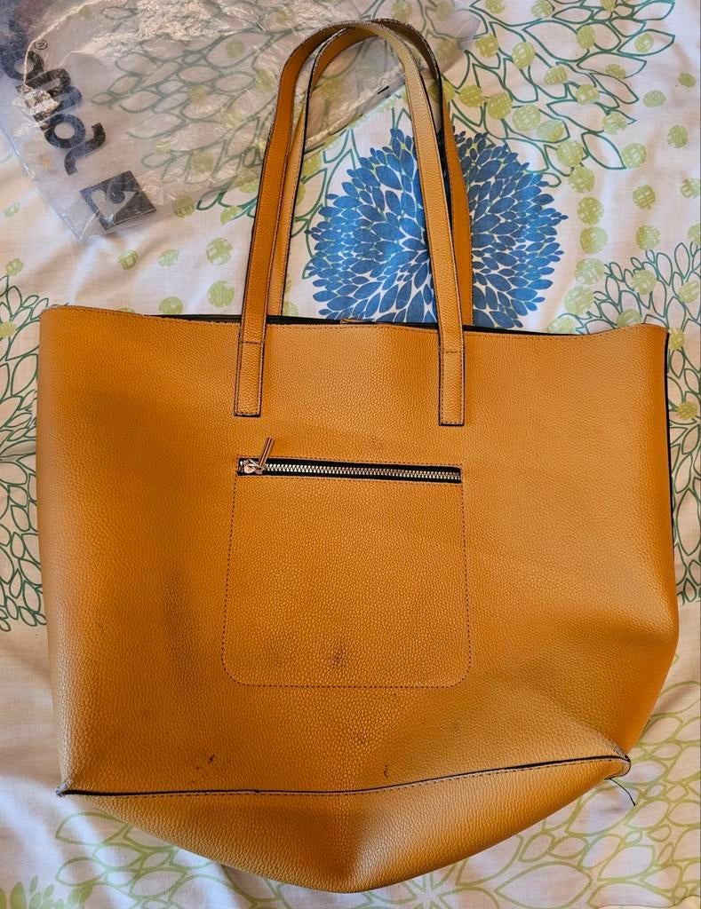 Grand sac en cuir en très bonne état état. +=- 45cm, Enlèvement ou Envoi, Utilisé, Orange, Sac à bandoulière
