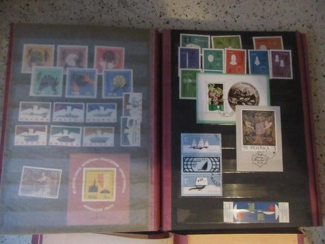 LOT D'ALBUMS de TIMBRES POLONAIS, Enlèvement, Utilisé