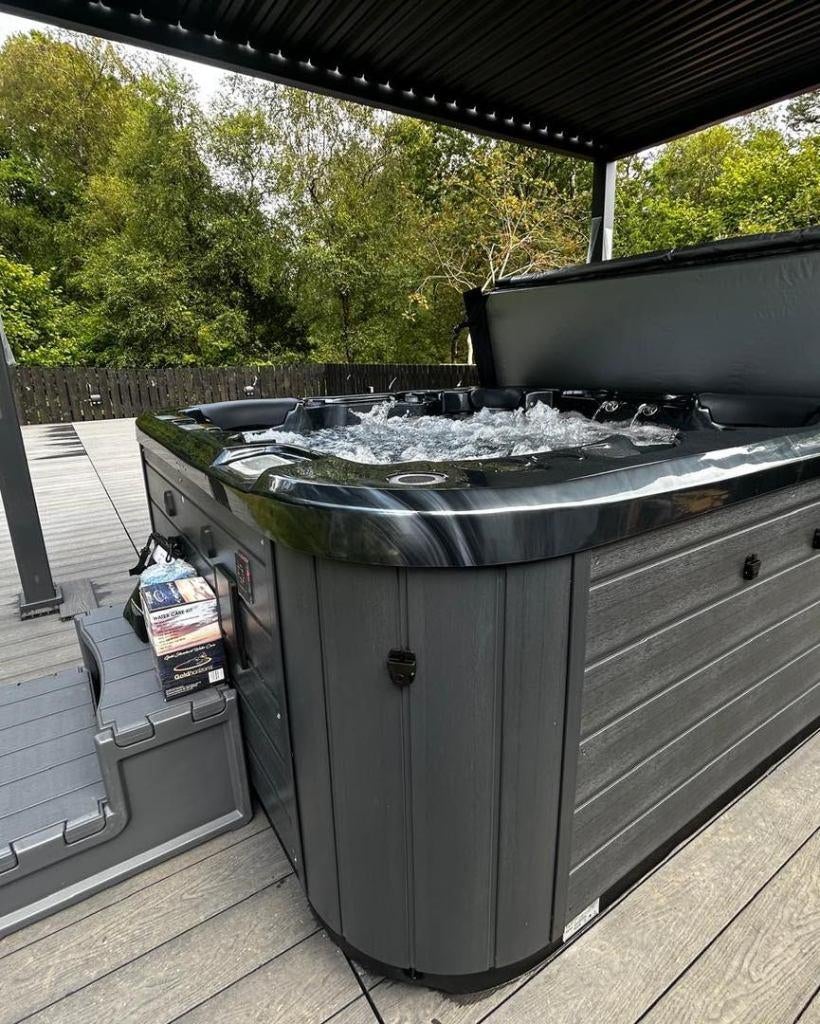 Nieuwe/compacte 5pers jacuzzi gratis Levering en meer, Tuin en Terras, Ophalen of Verzenden