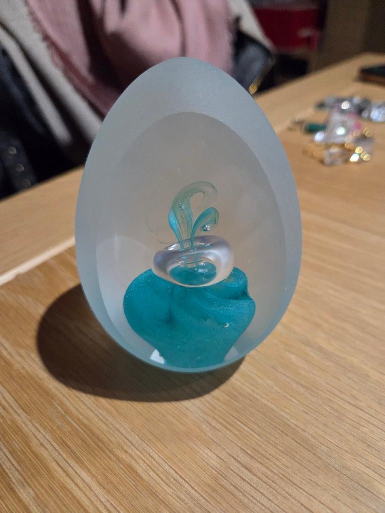 Bohemian handmade art cut glass paperweight blauwe waas, Enlèvement