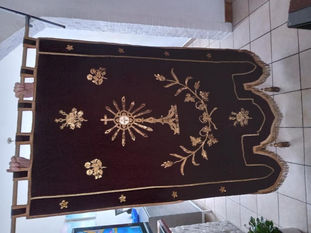 Vaandel, Antiek en Kunst, Ophalen