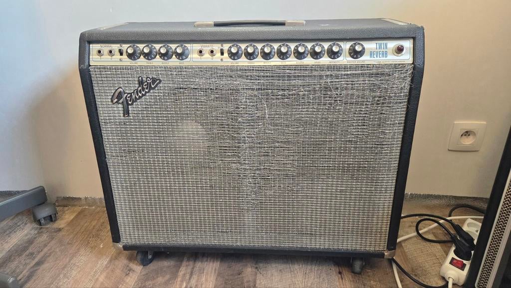 Fender Twin Reverb Silverface (1974–1976) – JBL D120F, Musique & Instruments, Enlèvement, Utilisé, Guitare, 50 à 100 watts