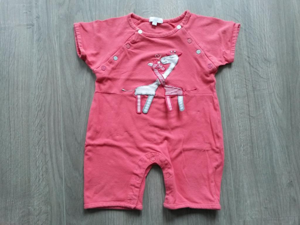 Kruippakje giraffen - maat 80, Enlèvement ou Envoi, Utilisé, Fille, Vêtements de nuit ou Sous-vêtements