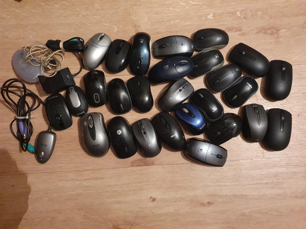 26 souris sans fil, Souris, Enlèvement ou Envoi, Logitech, Utilisé