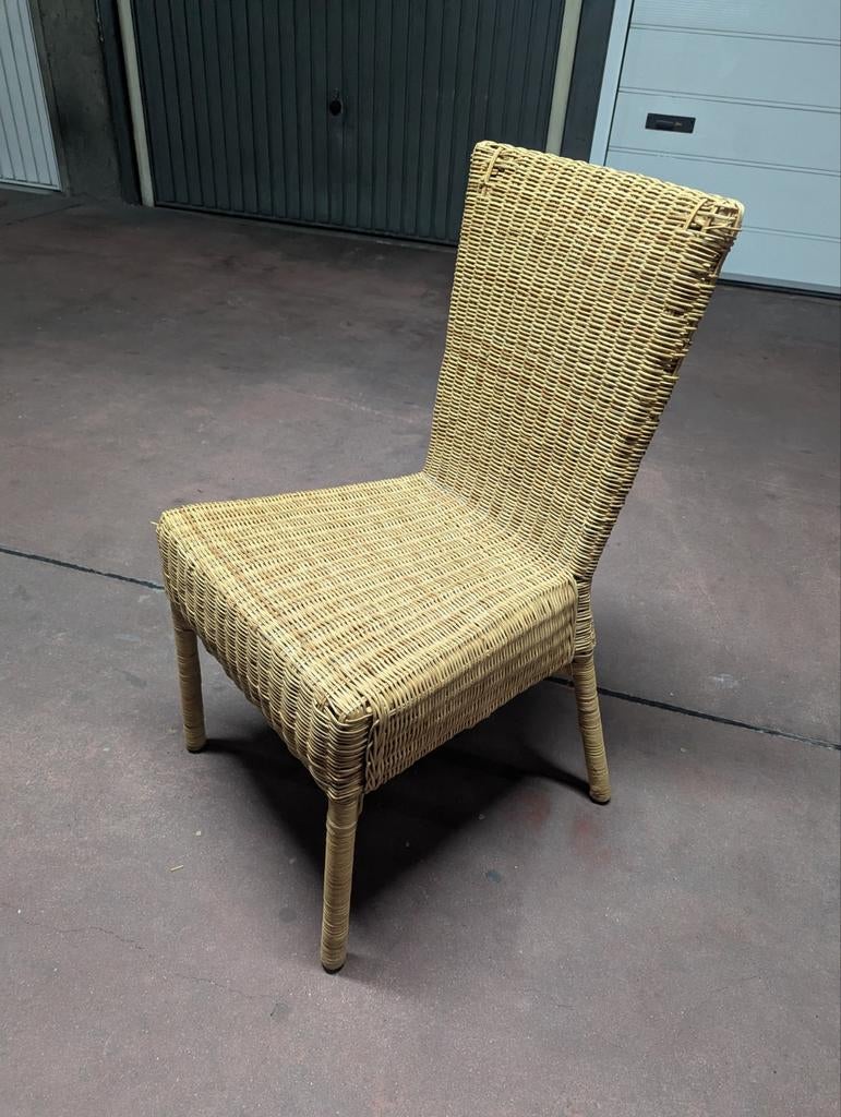 Rieten Stoelen, Ophalen
