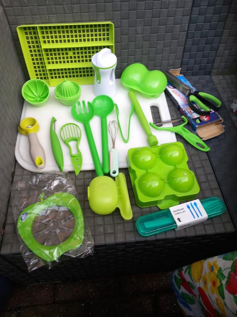 Keuken gerief alles 10€, Huis en Inrichting, Ophalen