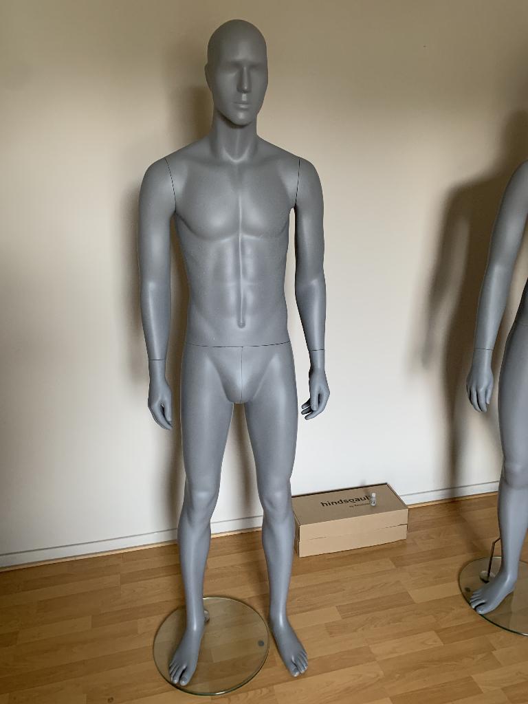 3 mannequins homme gris – très bon état – 500€ le lot, Articles professionnels, Enlèvement, Utilisé, Autres types